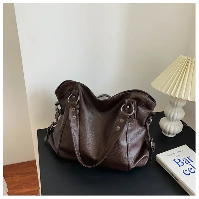 Flair. - Elegante Hobo-Schultertasche